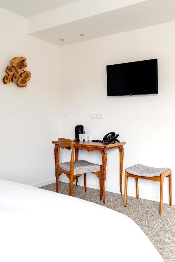 Hotel Le 25 Andernos-les-Bains Buitenkant foto